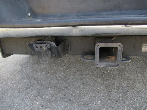 Used 2014 Chevrolet Express 2500 image 19