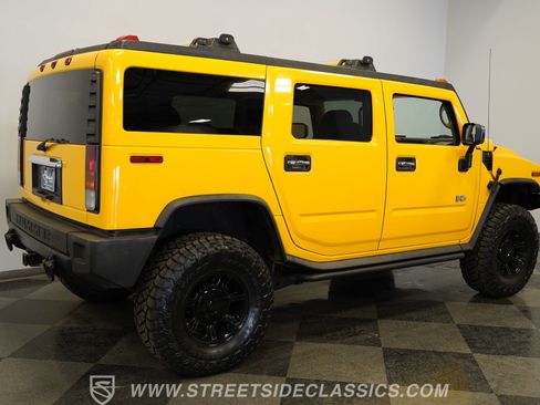 Used 2004 HUMMER H2 w/ Preferred Equipment Group AWD/4WD image 13