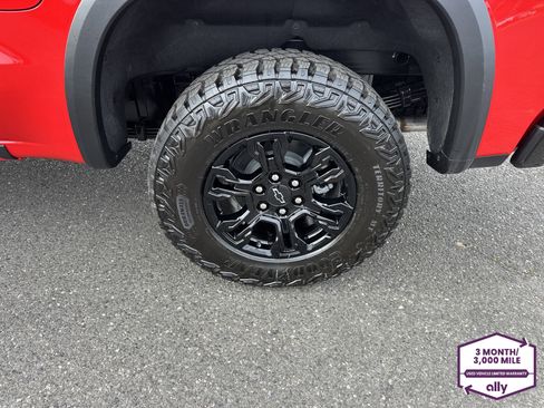 Used 2026 Chevrolet Silverado 1500 ZR2 image 25