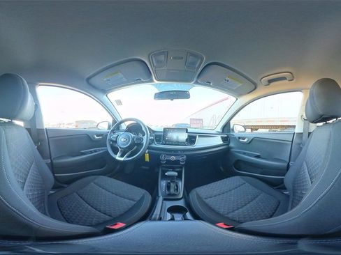 Certified 2021 Kia Rio S image 35