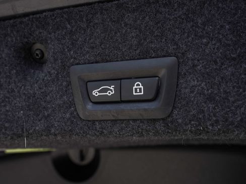 Used 2014 BMW 528i Sedan RWD image 32