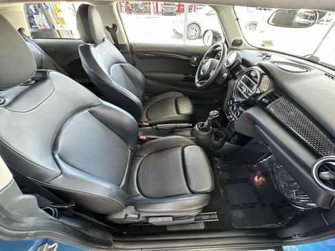 Used 2015 MINI Cooper S image 30