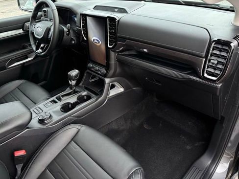 New 2025 Ford Ranger Lariat w/ FX4 Off-Road Package image 23