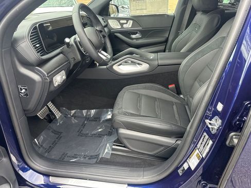 New 2026 Mercedes-Benz GLE 53 AMG 4MATIC Coupe image 9