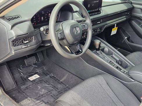 New 2025 Honda Accord SE image 3
