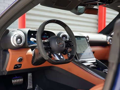 Used 2024 Mercedes-Benz AMG GT 55 image 14