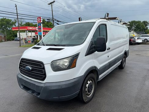 Used 2017 Ford Transit 150 130 Low Roof RWD image 3