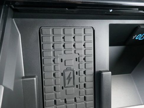 New 2026 Ford F250 Platinum AWD/4WD image 29