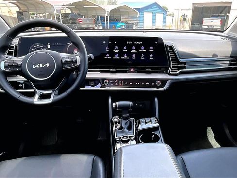 Used 2025 Kia Sportage SX FWD image 16