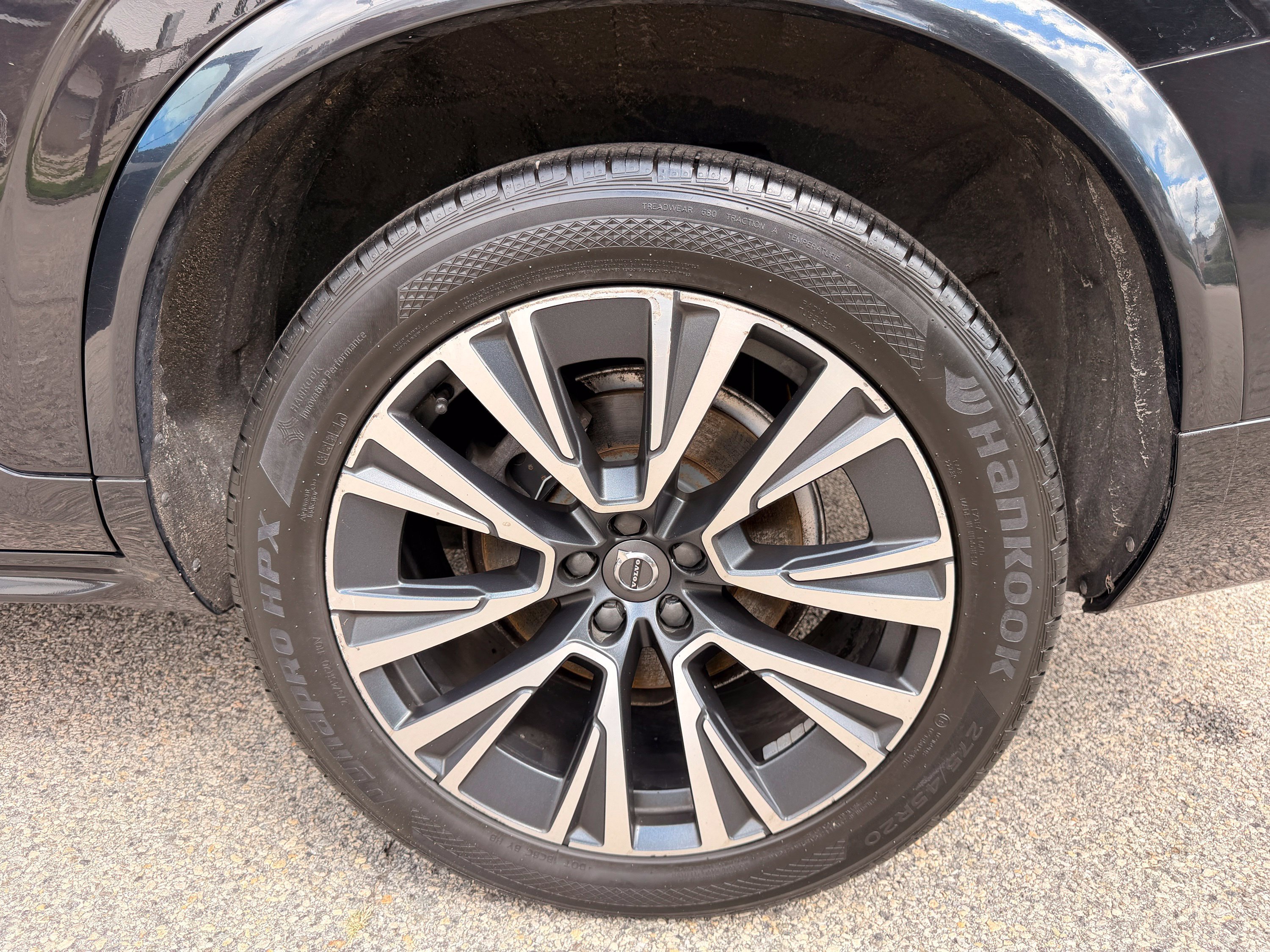 Used 2022 Volvo XC90 T5 Momentum w/ Climate Package AWD/4WD image 39