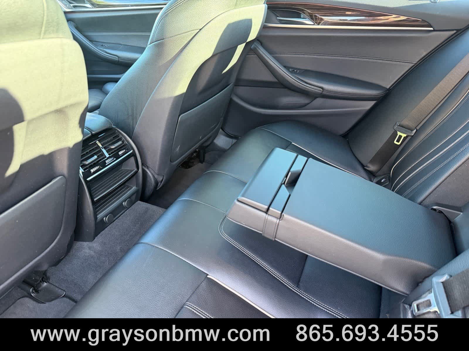 Used 2019 BMW 530i w/ Premium Package RWD image 16