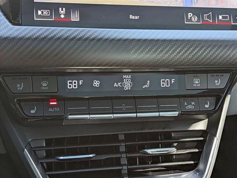 Used 2022 Audi e-tron GT Prestige image 15