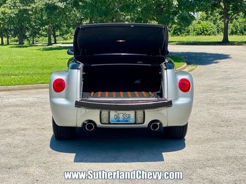 Used 2006 Chevrolet SSR w/ Preferred Equipment Group RWD image 35