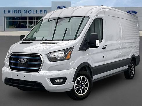 New 2023 Ford E-Transit Medium Roof RWD image 1