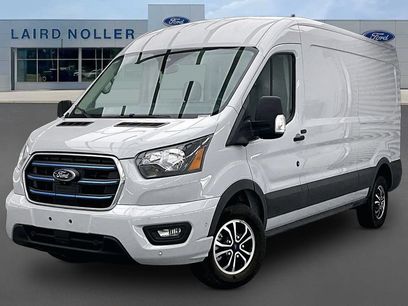 New 2023 Ford E-Transit Medium Roof