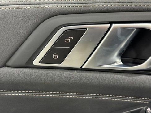 New 2026 BMW X5 xDrive50e image 26