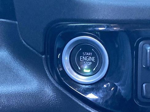 Used 2022 GMC Sierra 1500 Elevation w/ Elevation Premium Package image 12