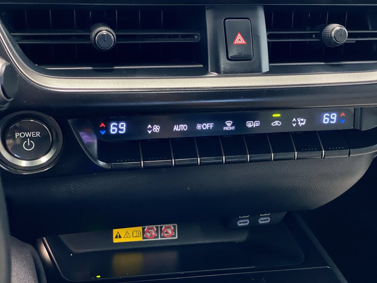 Used 2023 Lexus UX 250h FWD w/ Accessory Package (Z1) image 23