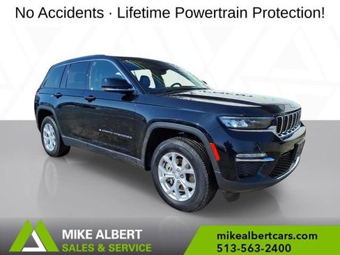 Used 2023 Jeep Grand Cherokee Limited AWD/4WD image 1