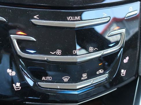 Used 2018 Cadillac XTS Luxury w/ Driver Awareness Package FWD image 11