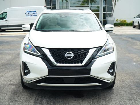 Used 2023 Nissan Murano Platinum w/ Cargo Package FWD image 2