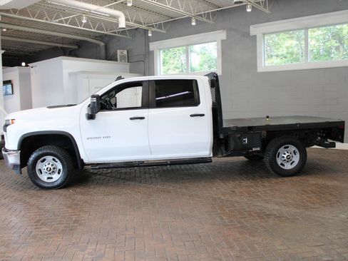Used 2023 Chevrolet Silverado 2500 W/T w/ WT Convenience Package AWD/4WD image 4