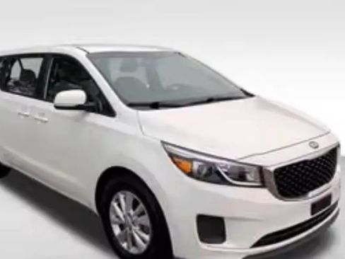 Used 2018 Kia Sedona L FWD image 6