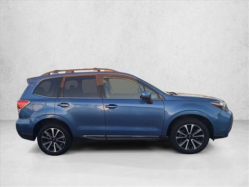 Used 2017 Subaru Forester 2.0XT Touring w/ Popular Package #2 image 4