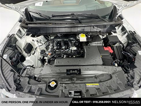 Certified 2025 Nissan Pathfinder Platinum image 32