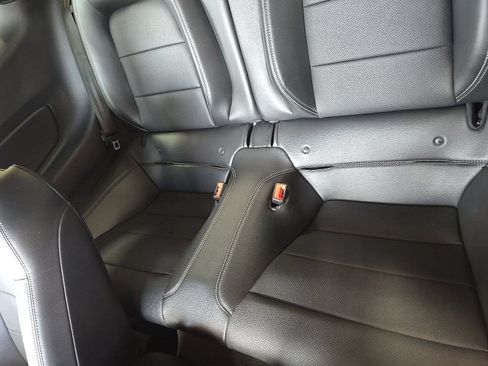 Used 2018 Ford Mustang GT Premium RWD image 8