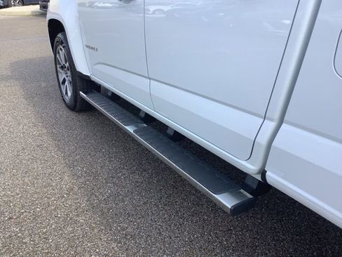 Used 2020 GMC Canyon Denali image 12