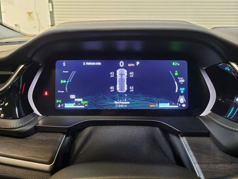 Used 2022 Jeep Grand Cherokee Limited 4xe w/ Luxury Tech Group II image 23