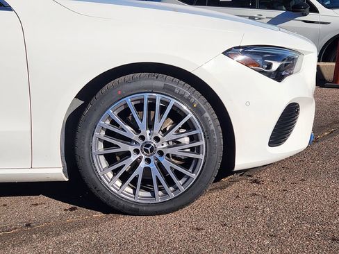 Used 2025 Mercedes-Benz CLA 250 4MATIC image 29