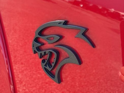 Used 2019 Dodge Challenger SRT Hellcat Redeye image 16
