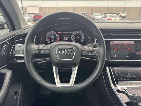 Used 2023 Audi Q7 3.0T Premium Plus image 12