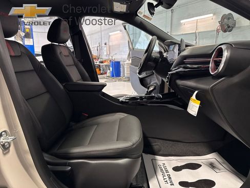 New 2026 Chevrolet Trax RS image 26