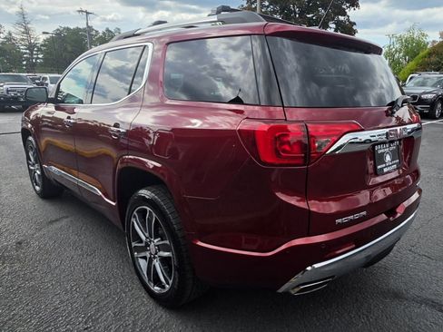 Used 2017 GMC Acadia Denali w/ Technology Package AWD/4WD image 10