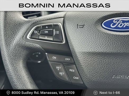 Used 2021 Ford EcoSport SE image 25