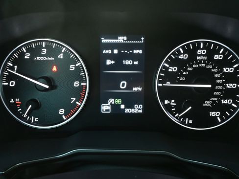 Used 2025 Subaru Outback Touring XT image 13