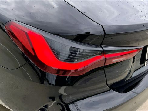 Certified 2026 BMW 430i Coupe w/ Parking Assistance Package image 27