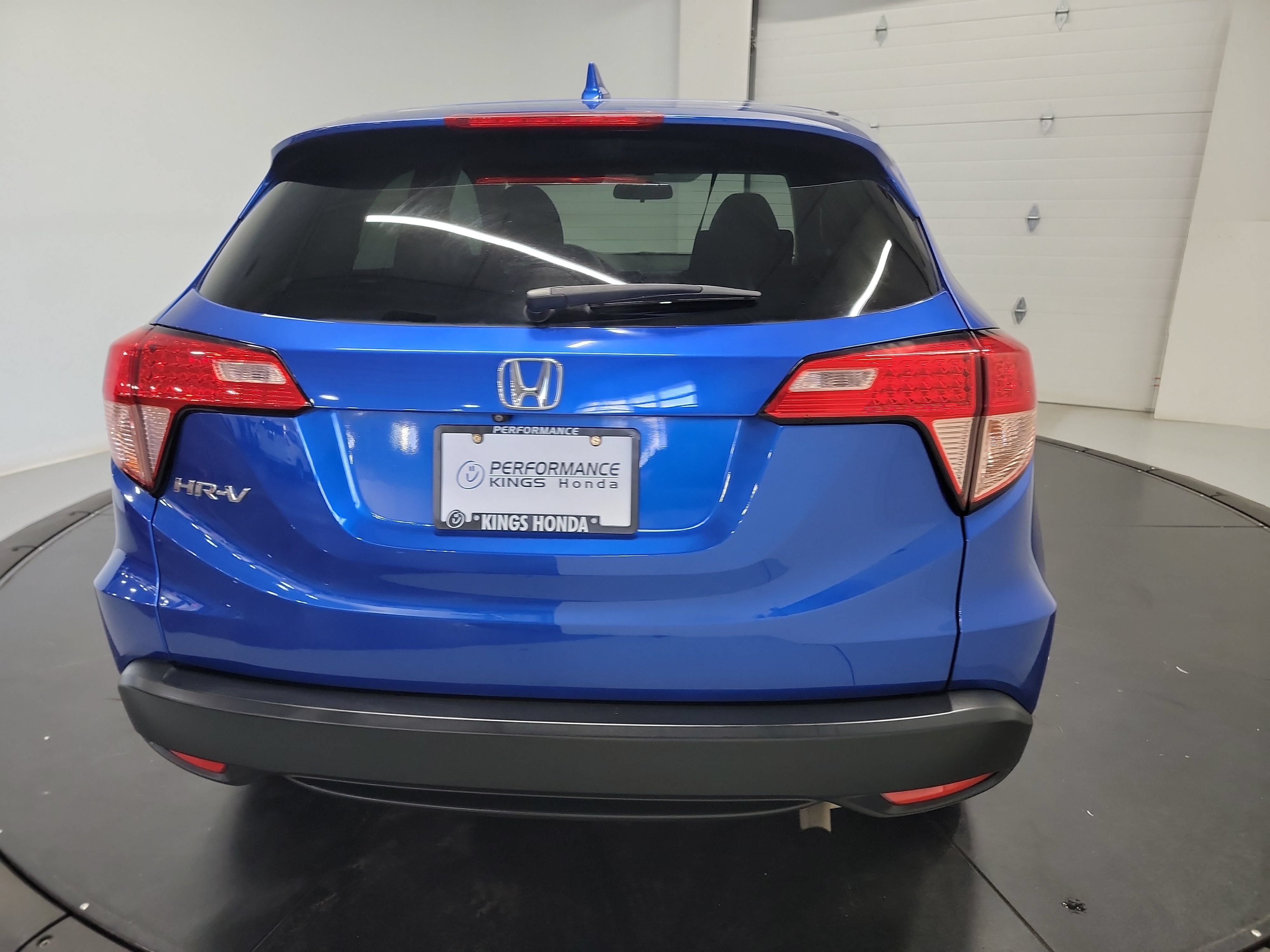 Used 2018 Honda HR-V EX image 8