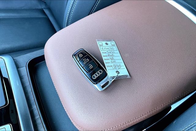 Used 2021 Audi Q8 Prestige w/ Prestige Package AWD/4WD image 10
