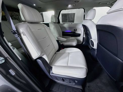 Used 2026 Hyundai Palisade Calligraphy FWD image 37