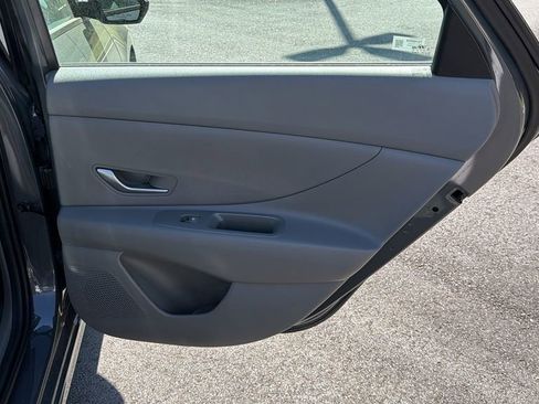 New 2026 Hyundai Elantra SE image 16