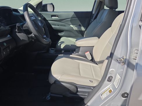 Used 2016 Honda CR-V LX image 9