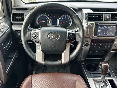 Used 2017 Toyota 4Runner Limited image 18