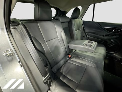 Certified 2025 Subaru Outback Limited AWD/4WD image 31