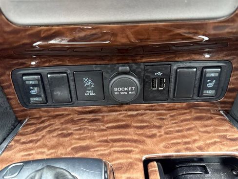 Used 2019 Nissan Armada SL w/ Premium Package image 25