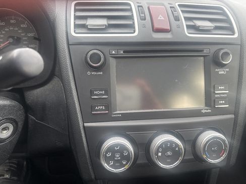 Used 2015 Subaru Impreza 2.0i image 11