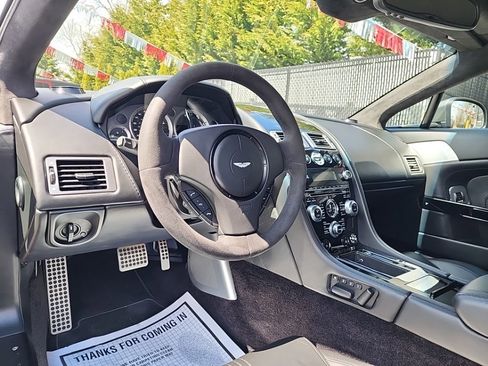 Used 2012 Aston Martin V8 Vantage S RWD image 31